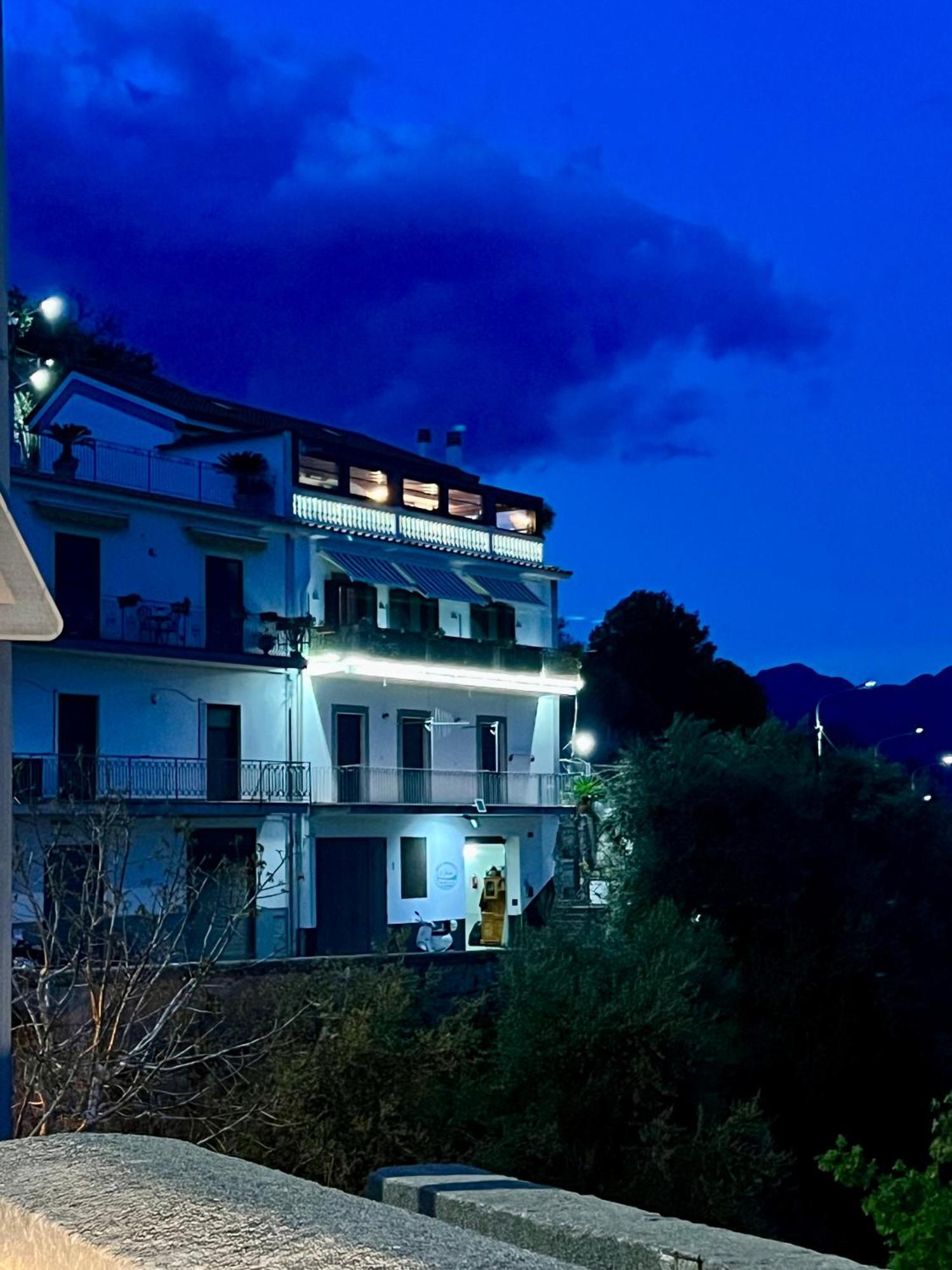 B&B Il Pavone Conca dei Marini Εξωτερικό φωτογραφία