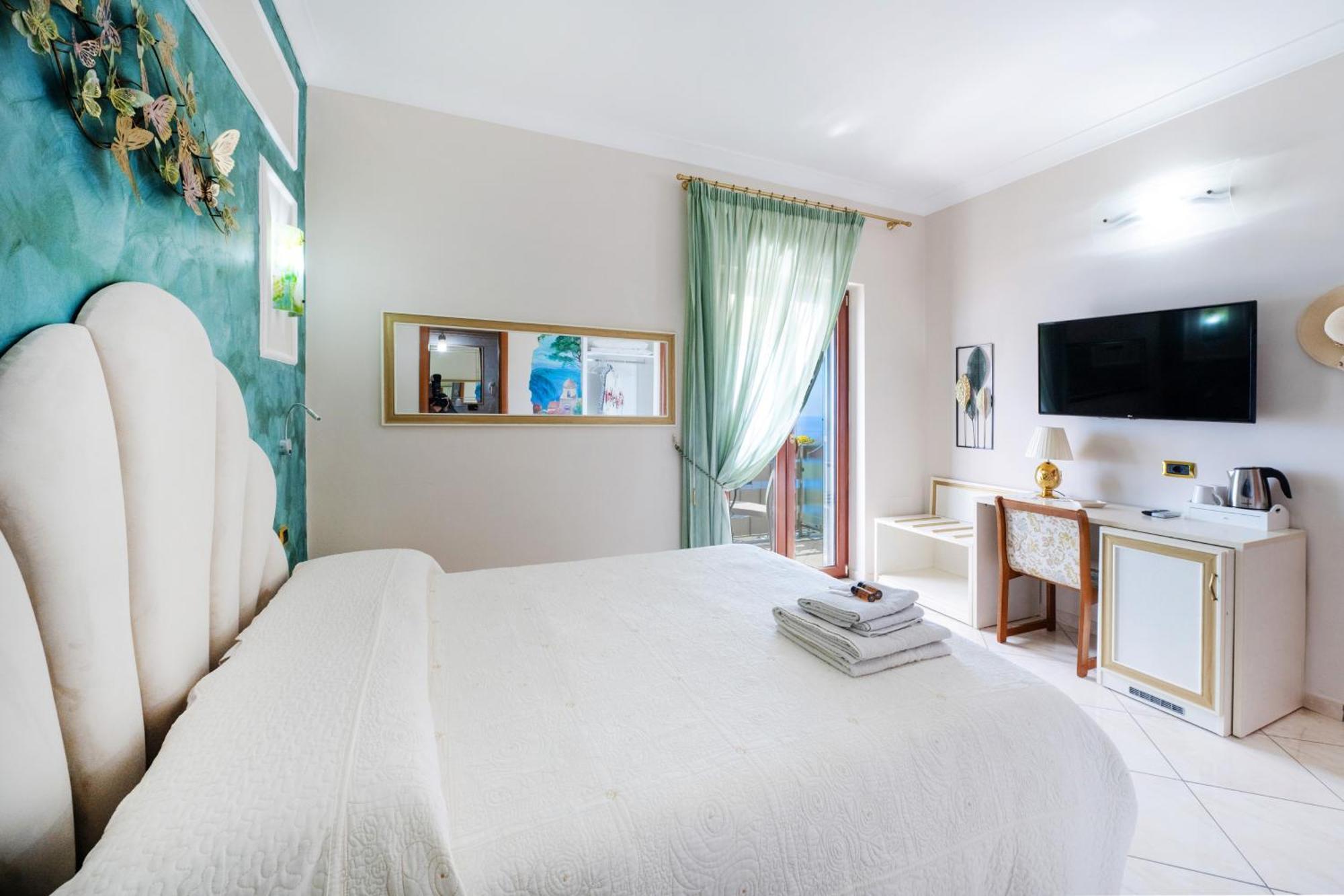 B&B Il Pavone Conca dei Marini Εξωτερικό φωτογραφία
